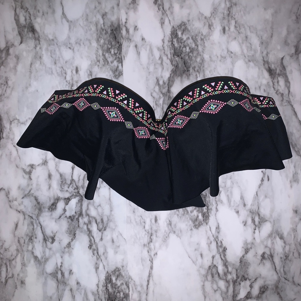 Arizona strapless push up bikini top!